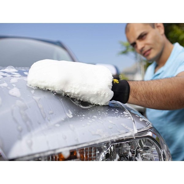 Meguiar's Ultimate Car Wash & Wax - Premium Carnauba and Synthetic Blend - G17748C - Image 3